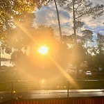 Traumhaus Direkt Am Mit Dachterrasse, Kamin Und Badewanne 펜션