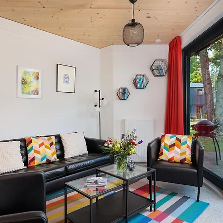 Holiday home Traumhaft Am See - Dachterrasse & Kamin Templin