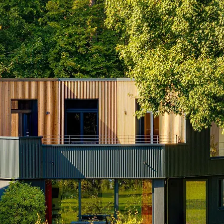 Traumhaus Direkt Am Mit Dachterrasse, Kamin Und Badewanne *