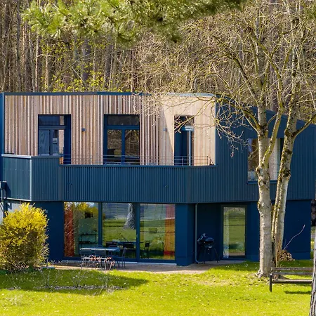 Traumhaus Direkt Am Mit Dachterrasse, Kamin Und Badewanne *