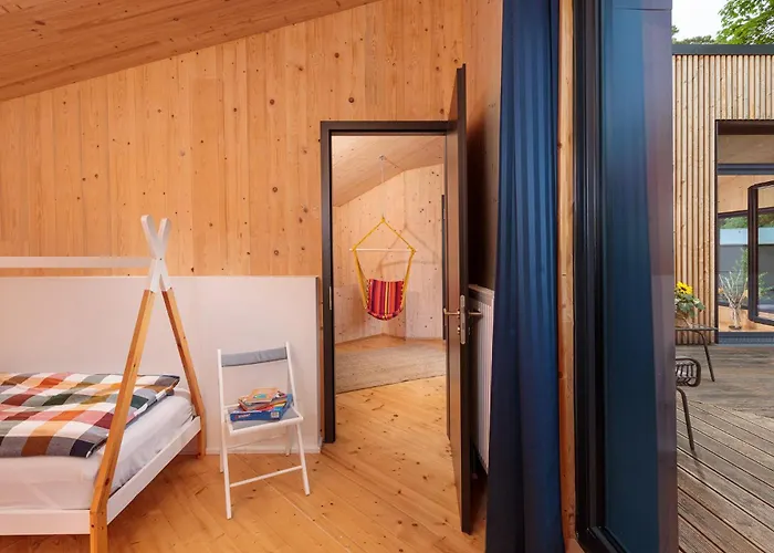 Traumhaus Direkt Am Mit Dachterrasse, Kamin Und Badewanne *