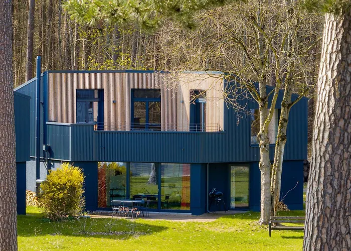 Traumhaus Direkt Am Mit Dachterrasse, Kamin Und Badewanne *